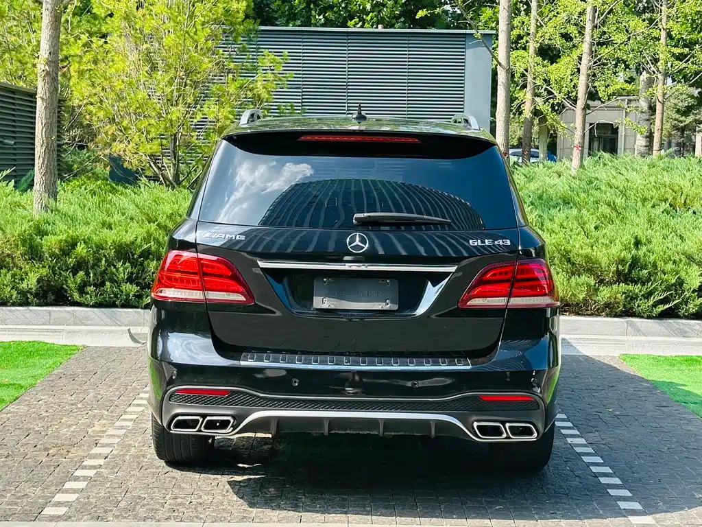 Mercedes-Benz GLE AMG 2017 Model AMG GLE 43 4MATIC