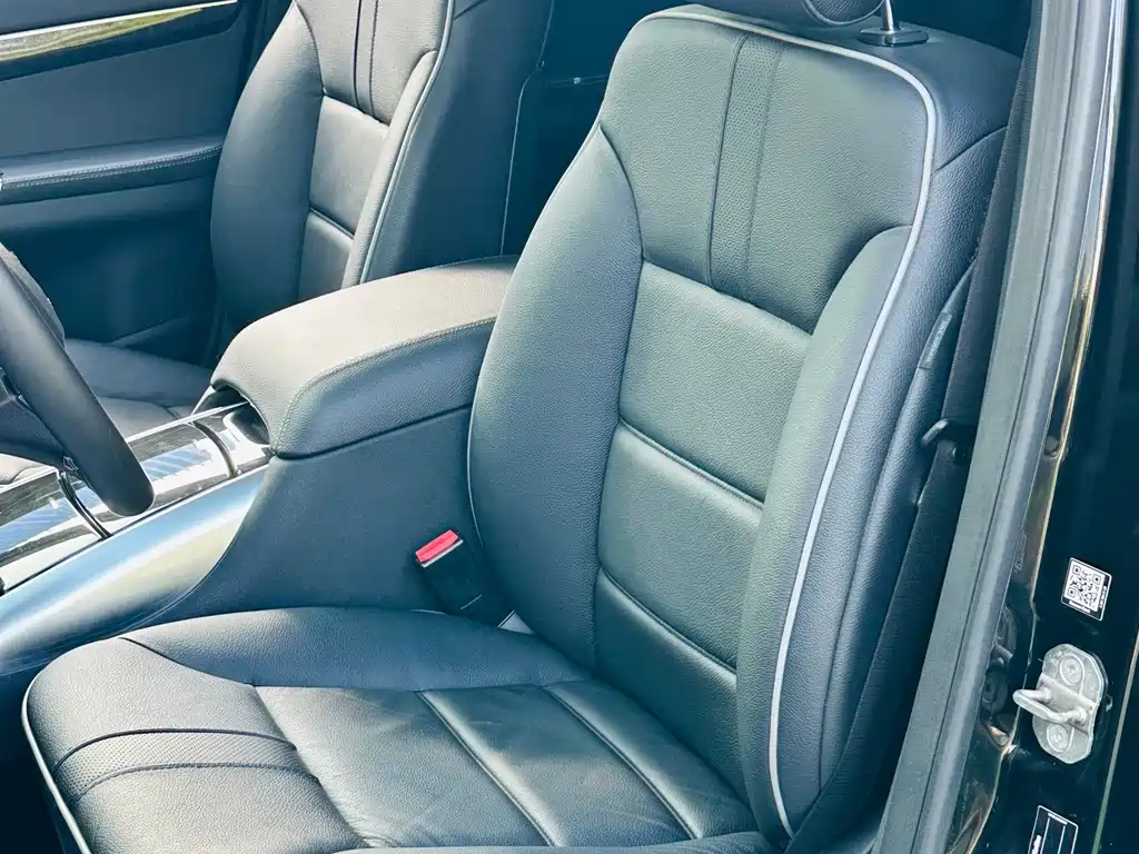 Mercedes-Benz R-Class 2017 R 320 4MATIC Business Edition Limited Edition
