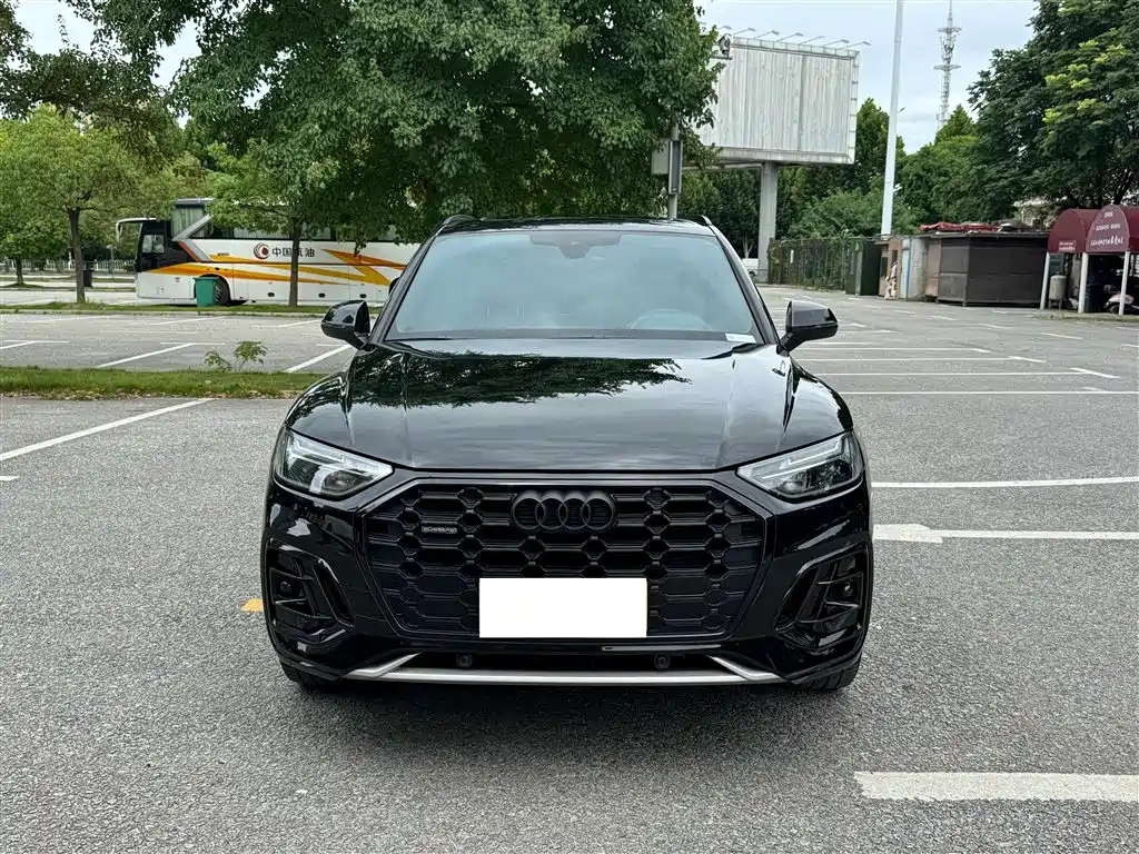Audi Q5L 2023 40T Premium Dynamic Edition