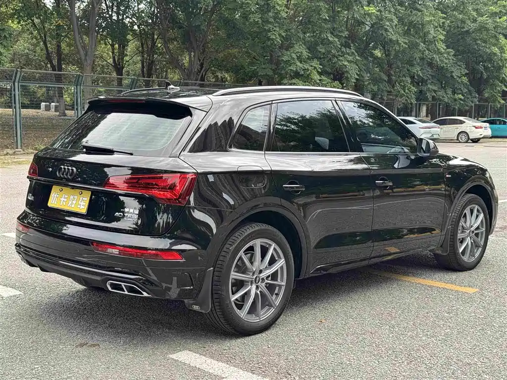 Audi Q5L 2023 40T Premium Dynamic Edition