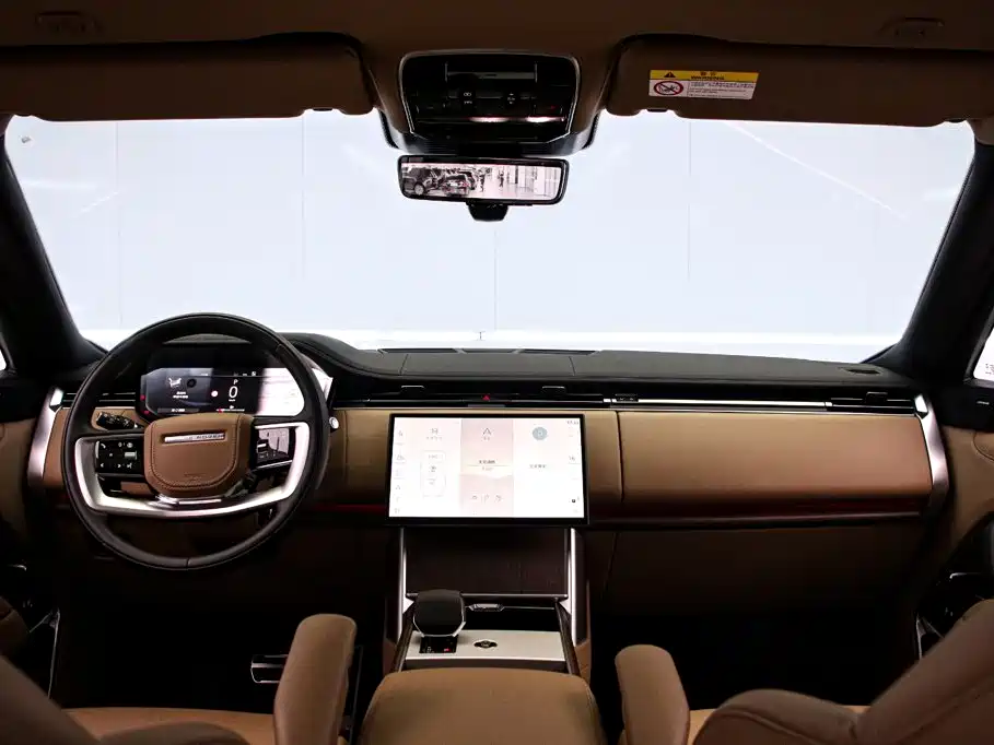 Range Rover 2025 Edition 3.0 L6 400PS Grand Extended Version