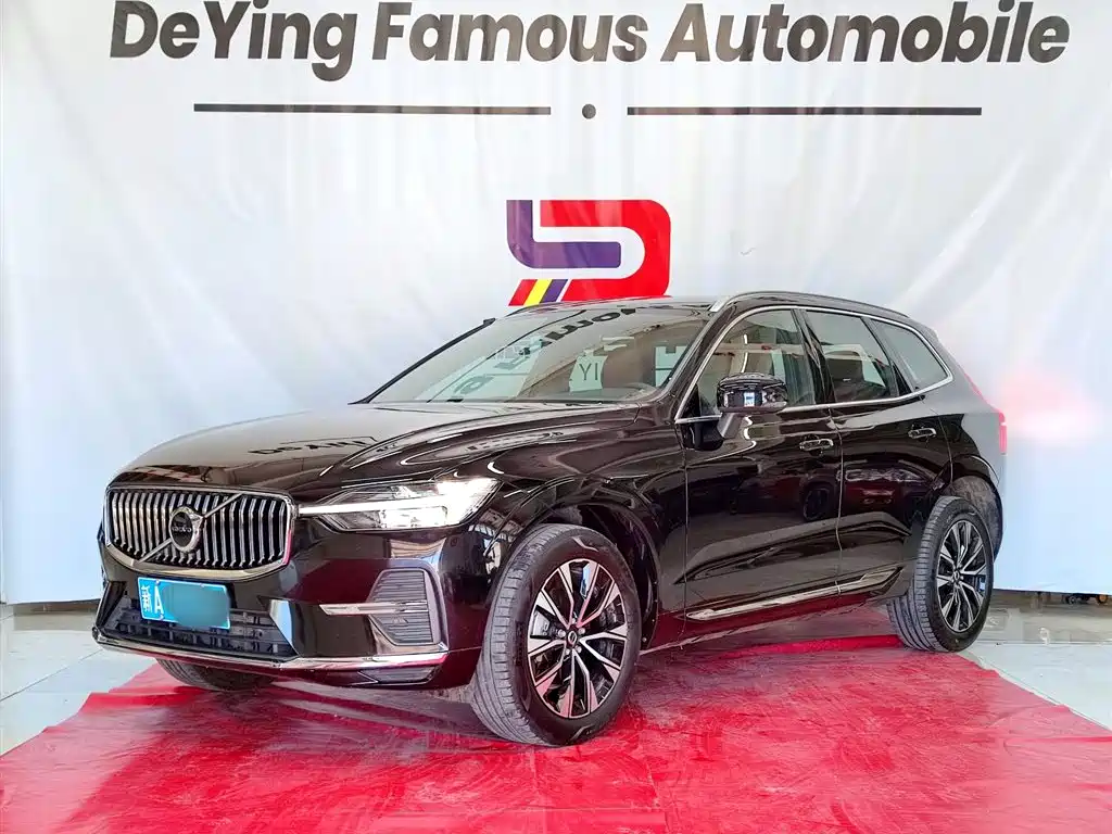 Volvo XC60 2025 B5 AWD Intelligent Distance Luxury Edition