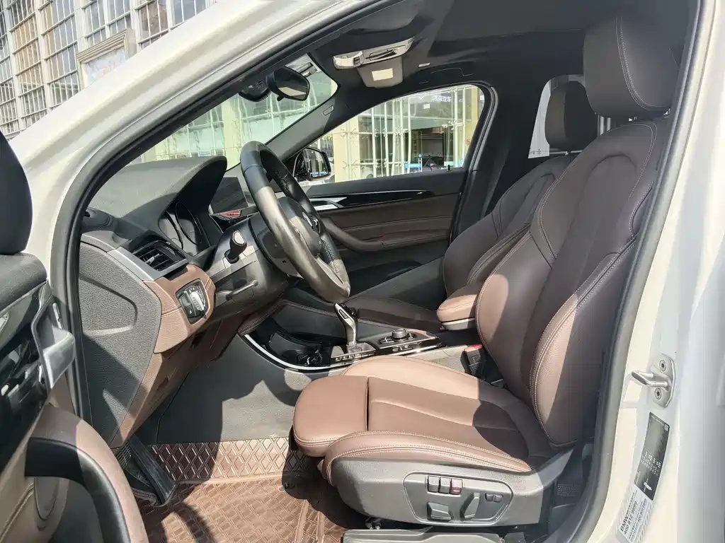 BMW X2 2020 sDrive25i Leading Edition M Sport Package