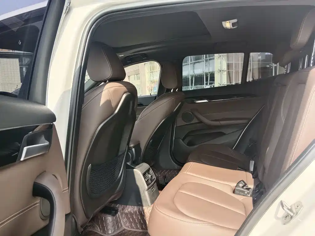 BMW X2 2020 sDrive25i Leading Edition M Sport Package