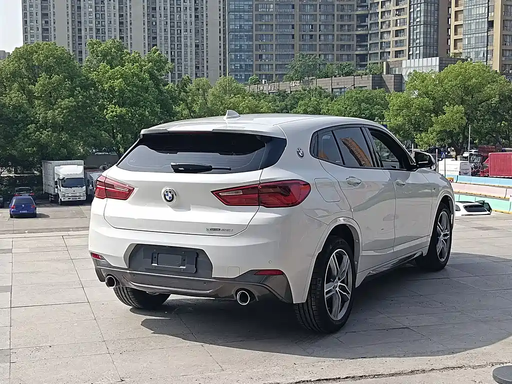 BMW X2 2020 sDrive25i Leading Edition M Sport Package