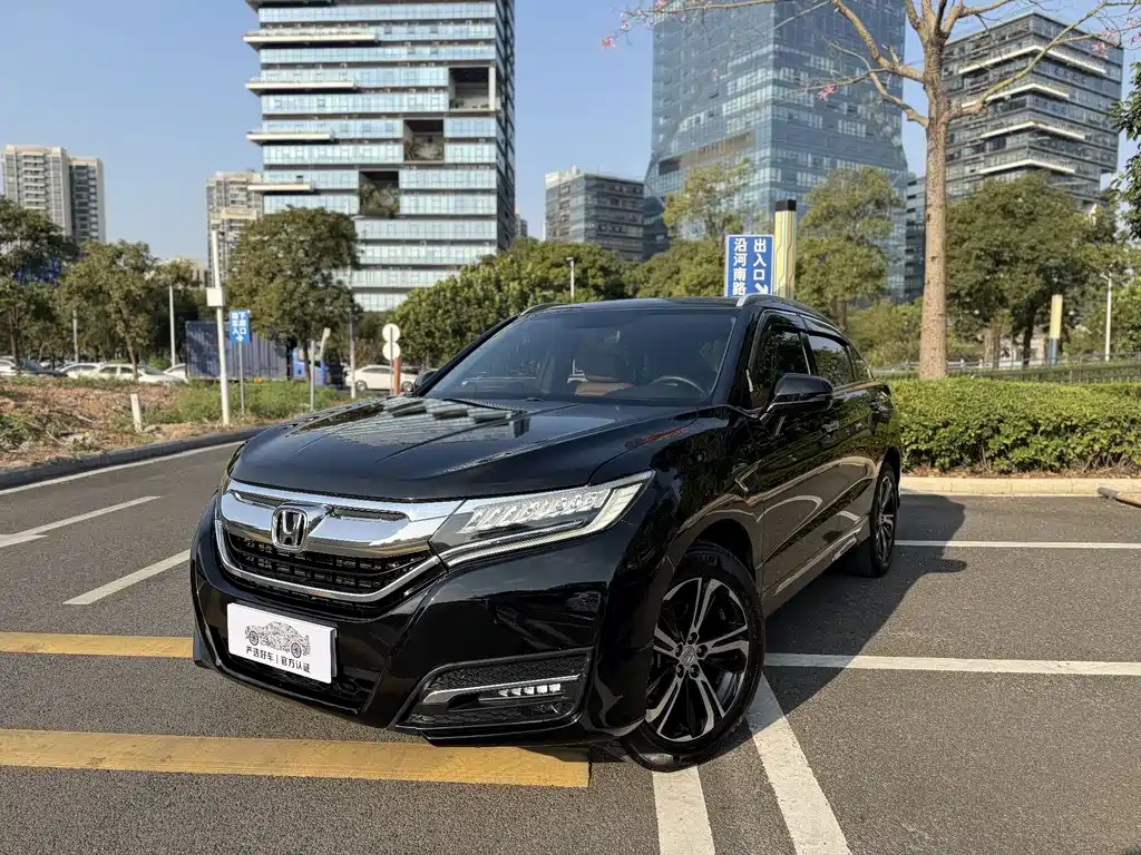 Honda UR-V 2017 370TURBO 4WD Premium Edition Euro V
