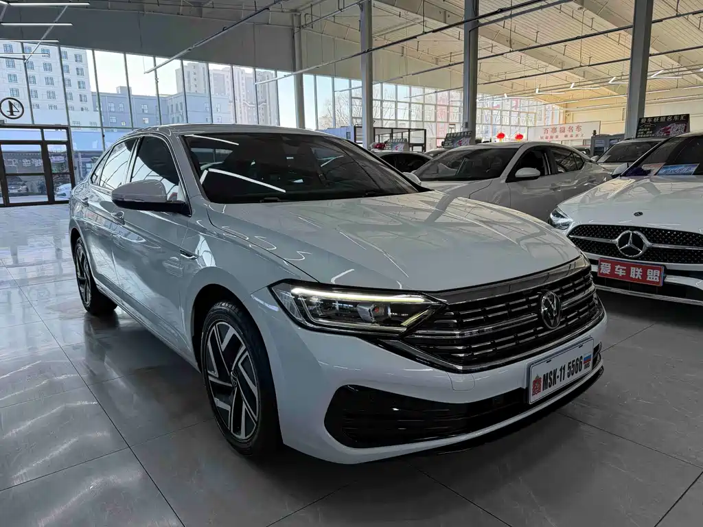 2023 Volkswagen Sagitar 280 TSI DSG Ultimate Plus Edition