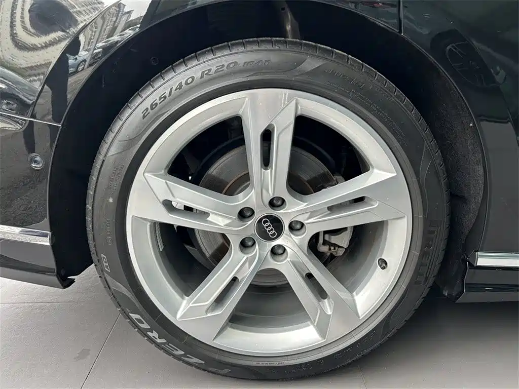 Audi A8 2023 model A8L 50 TFSI quattro Premium Selection