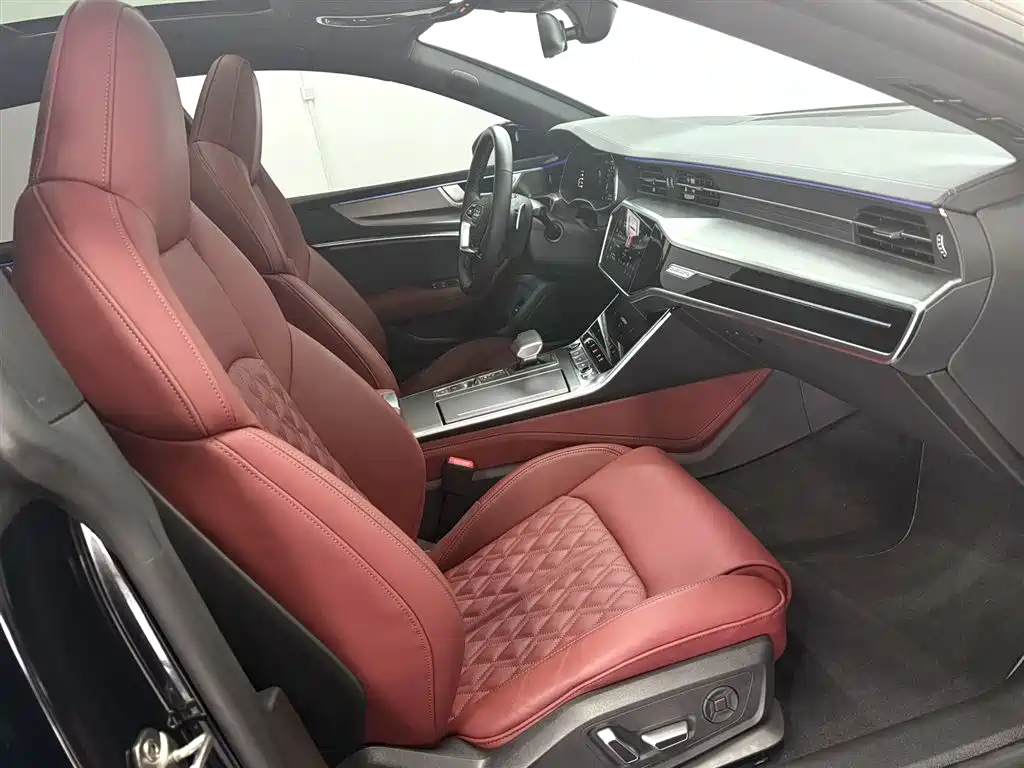 Audi A7L 2024 45 TFSI quattro Black Warrior Edition