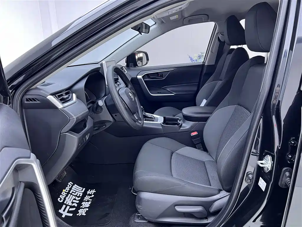 Velaranda 2022 2.0L CVT Two-wheel Drive Leading Edition