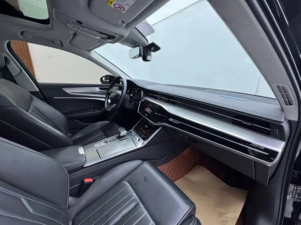 Audi A6L 2023 Facelift 45 TFSI Prestige Edition