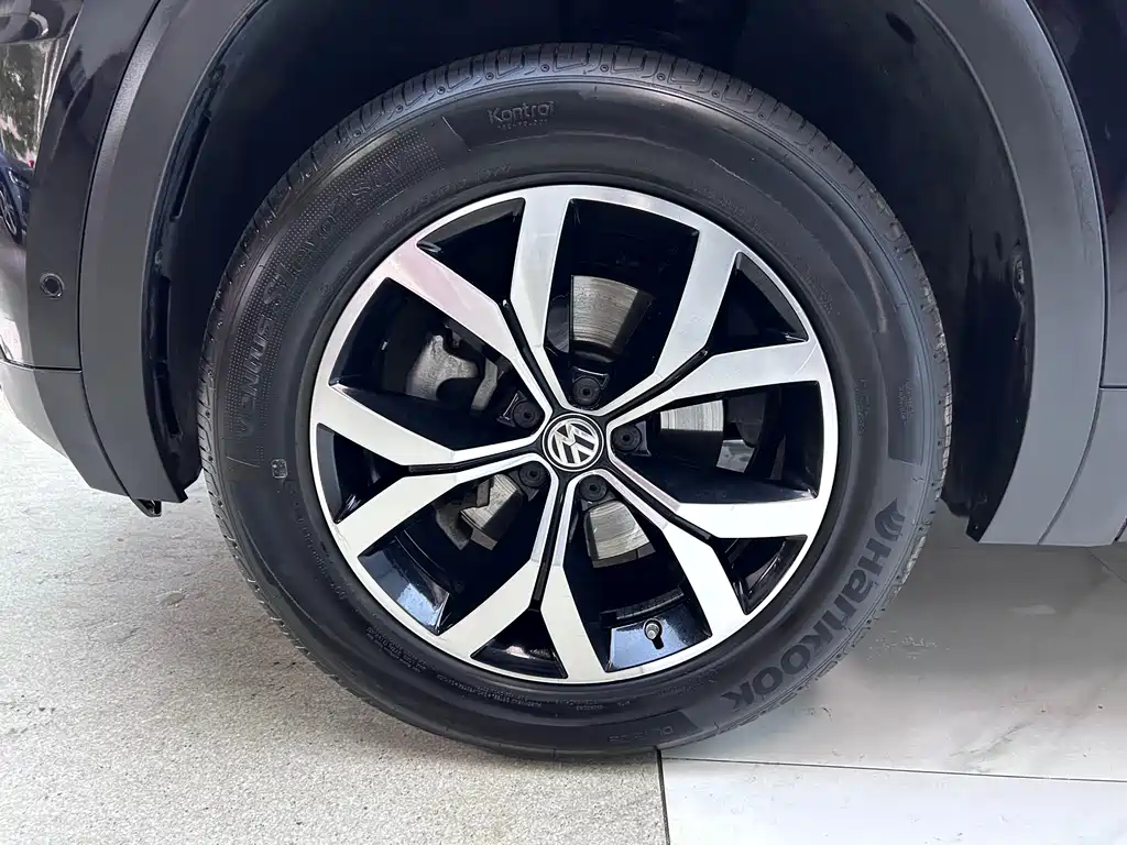 Tongyi Qianwen 2020 380TSI 4x4 Luxury Edition National VI