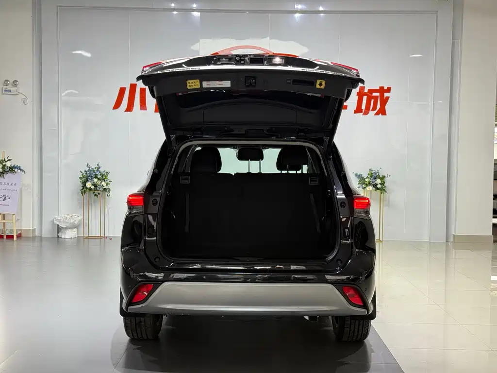 Hanlan Da 2022款 Dual Engine 2.5L 4WD Prestige Edition 7-seater