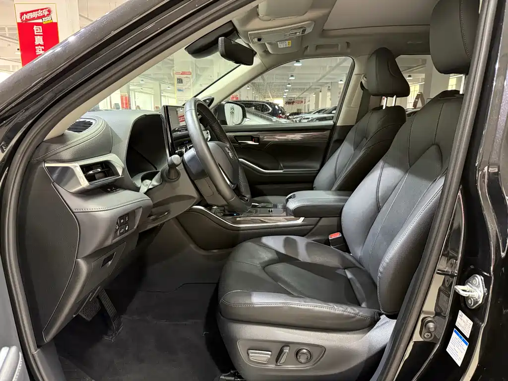 Hanlan Da 2022款 Dual Engine 2.5L 4WD Prestige Edition 7-seater