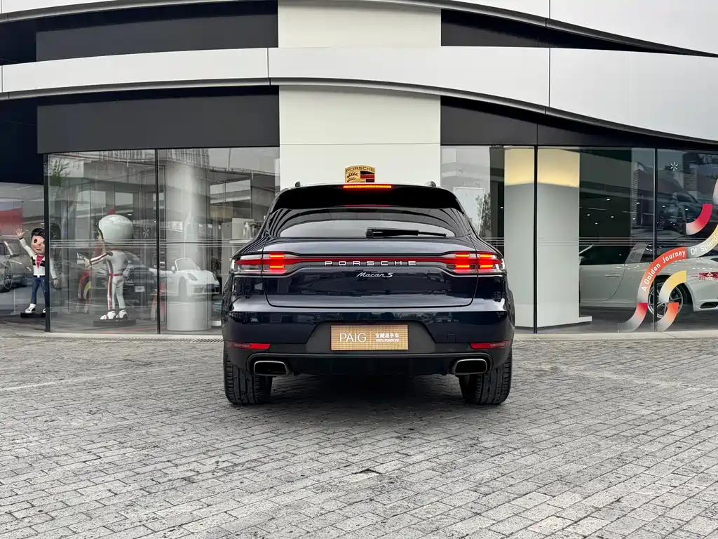Macan 2021 2.0T