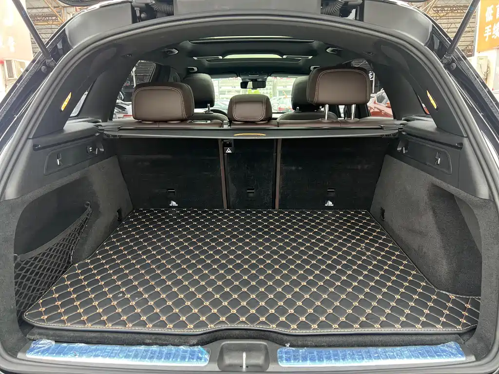 Mercedes-Benz GLC 2021 GLC 300 L 4MATIC Dynamic Edition