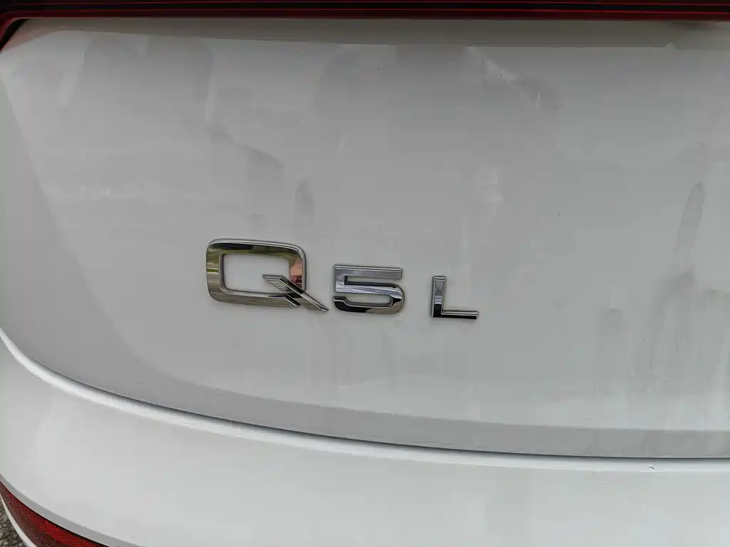 Audi Q5L 2018 45 TFSI Premium Fashion Edition National VI