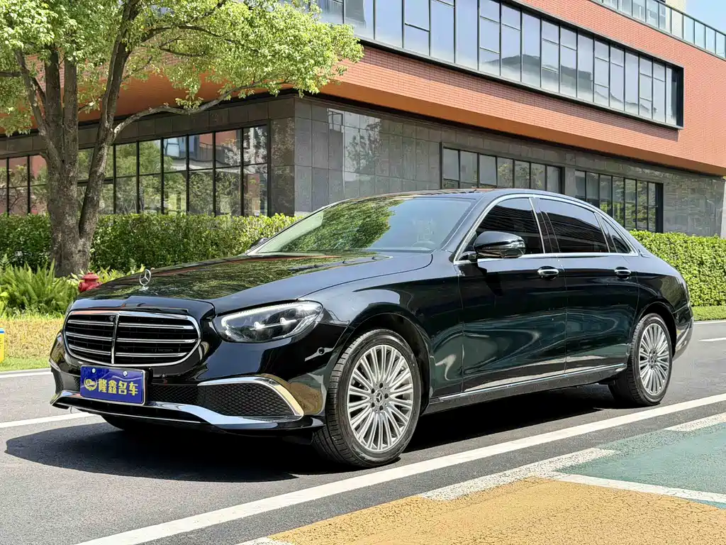 Mercedes-Benz E-Class 2022 E 300 L Sporty and Stylish Edition