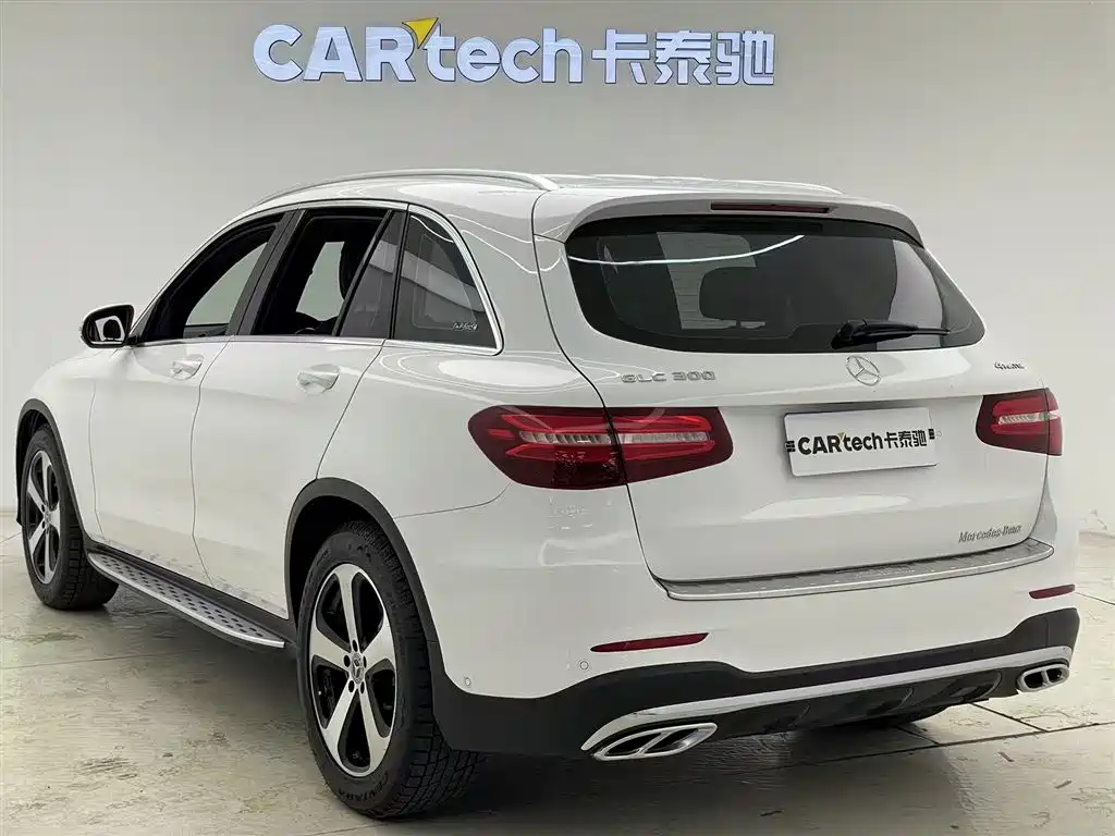 Mercedes-Benz GLC 2018 GLC 260 4MATIC Luxury Edition
