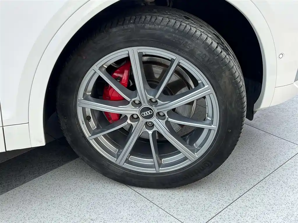 Audi Q5L 2022 40T Premium Dynamic Edition