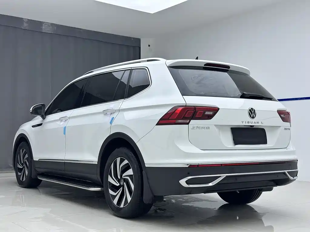 Taycan L 2023 Edition 280 TSI Automatic Two-Wheel Drive Oceanic Limited Edition