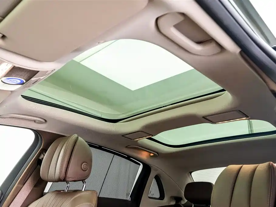 Mercedes-Benz E-Class 2023 E 300 L Luxury Edition
