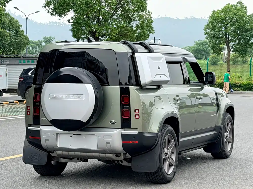 Land Rover Defender 2020 110 P400 HSE