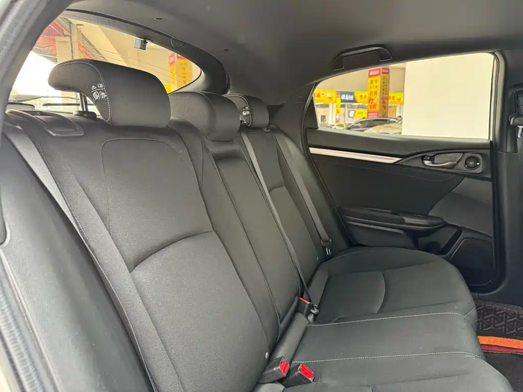 Civic 2021 Hatchback 220TURBO CVT Cool Control