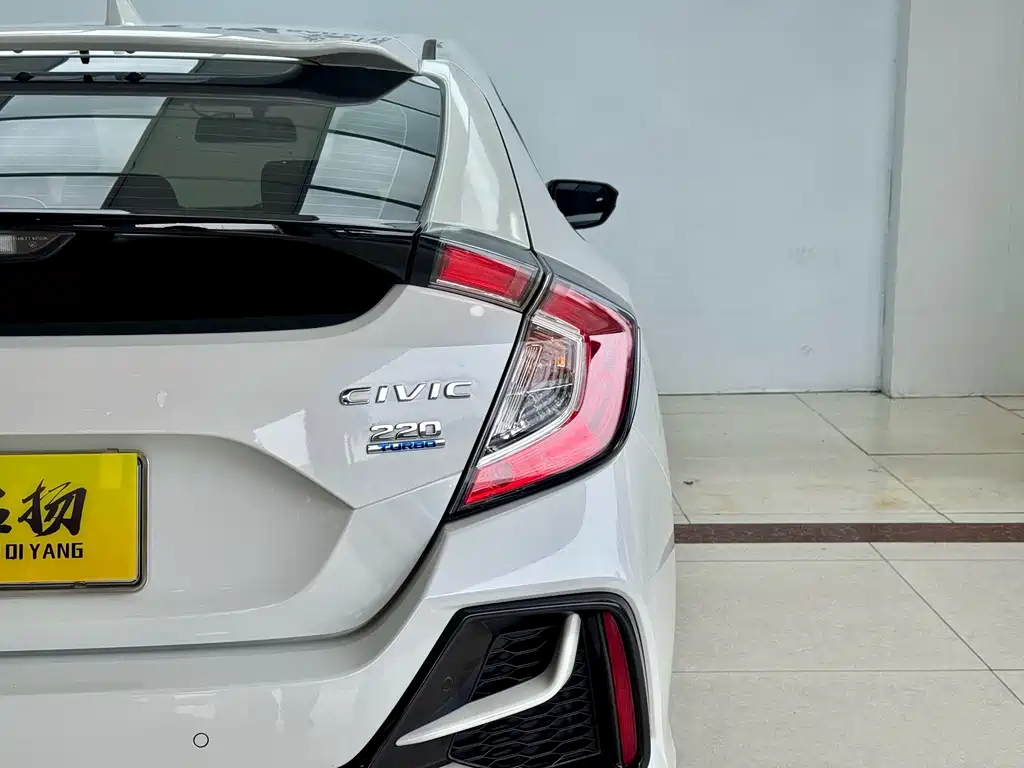 Civic 2021 Hatchback 220TURBO CVT Cool Control