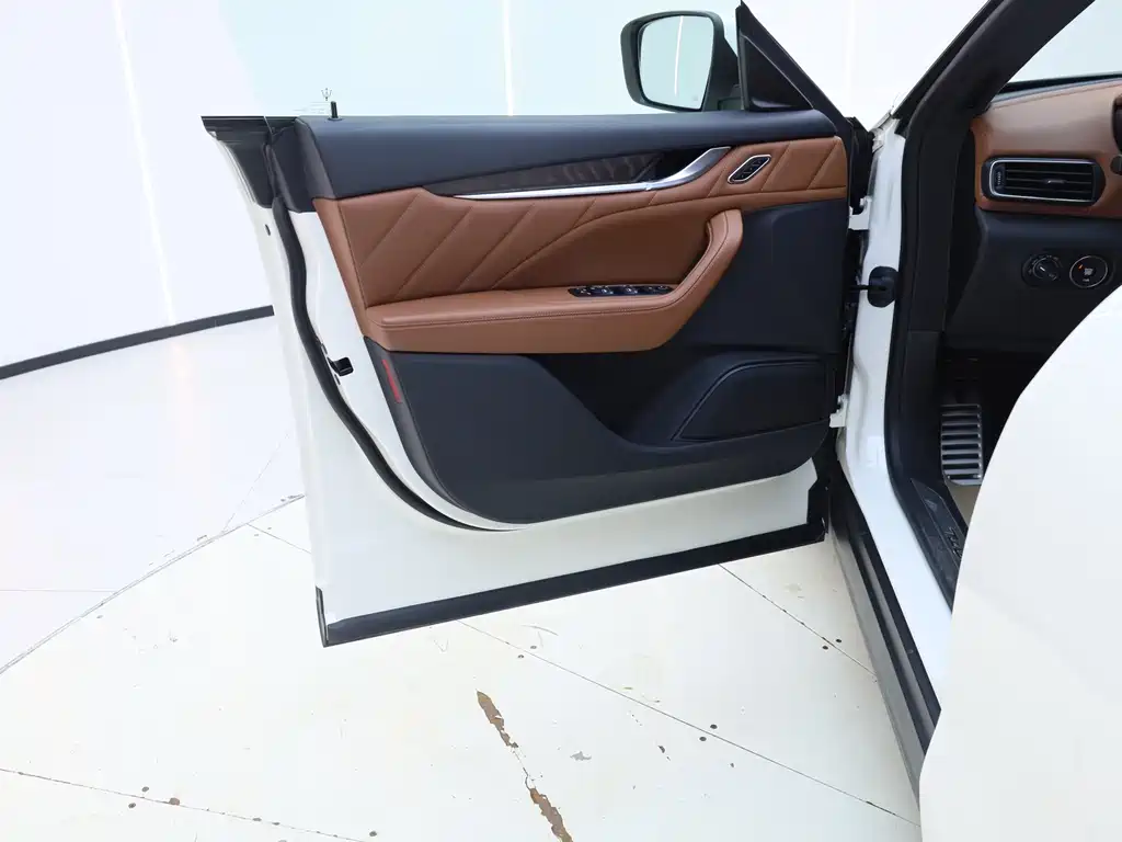 Levante 2019 3.0 T Standard Edition Euro V