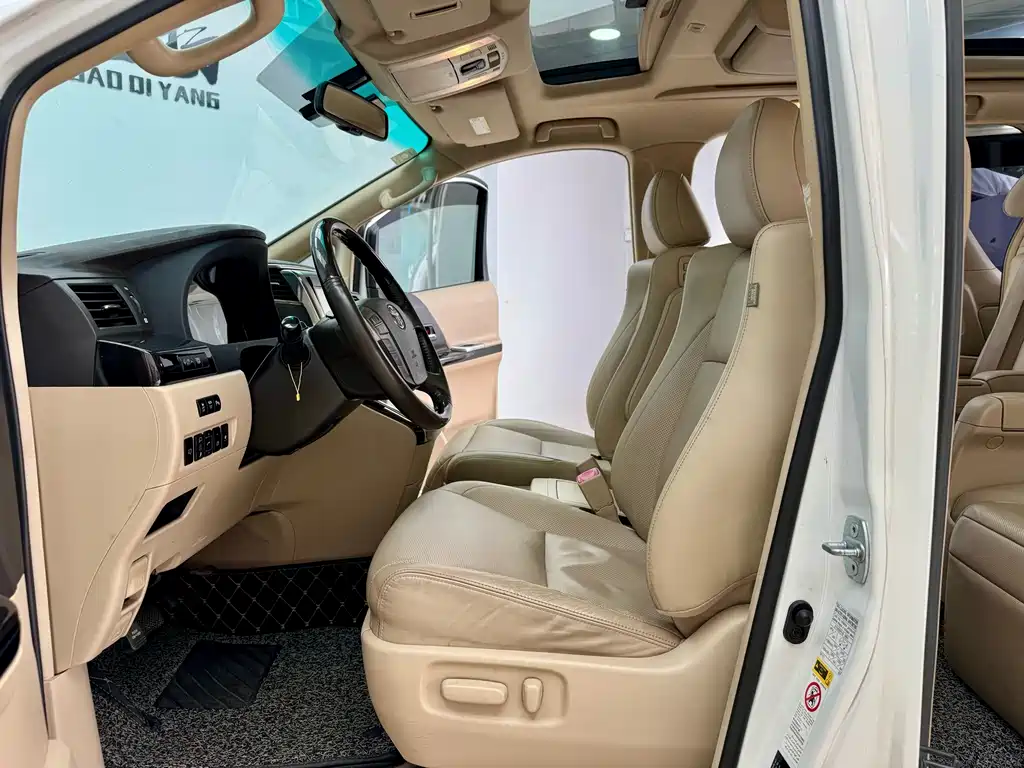 Alphard 2014 Model Middle East Edition