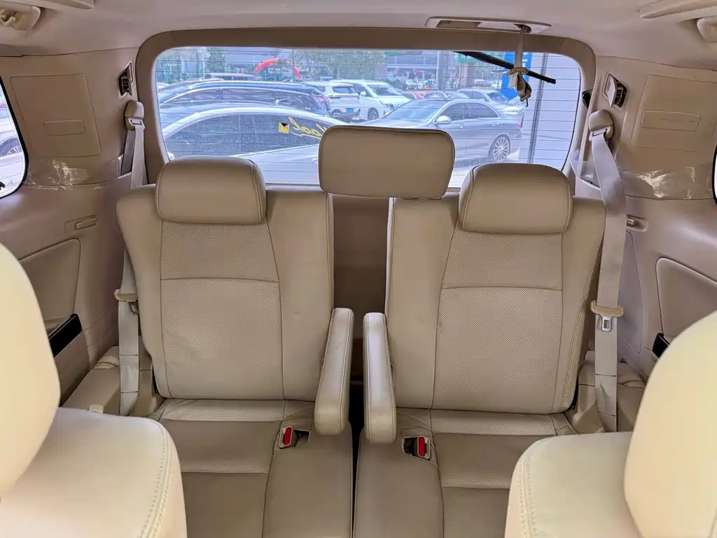 Alphard 2014 Model Middle East Edition