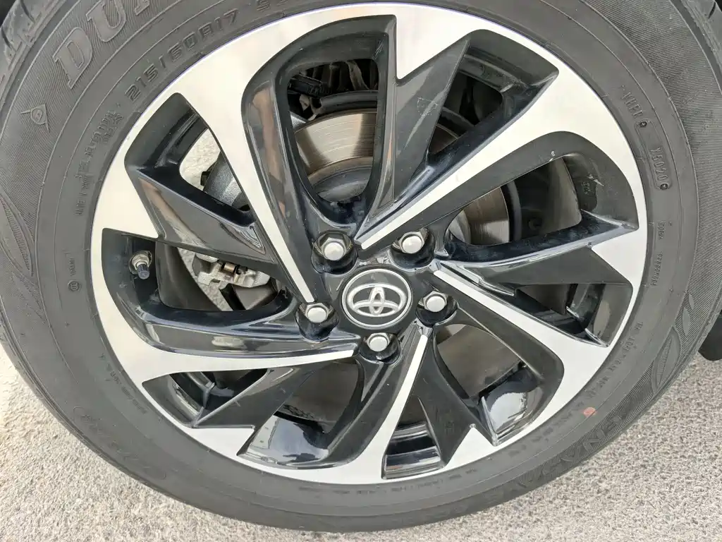 Yizhè IZOA 2020 2.0L Yichí Version