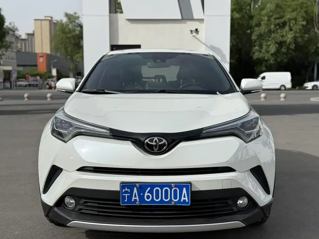 Yizhè IZOA 2020 2.0L Yichí Version