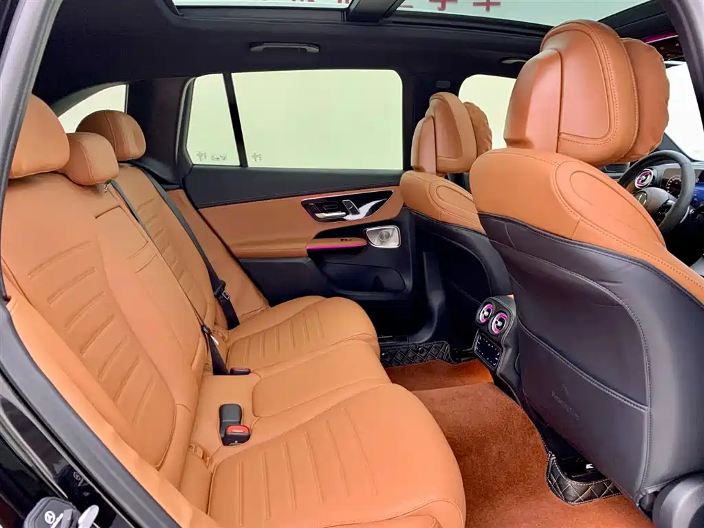 Mercedes-Benz GLC 2024 GLC 300 L 4MATIC Luxury 5-Door