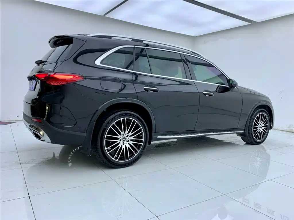 Mercedes-Benz GLC 2024 GLC 300 L 4MATIC Luxury 5-Door