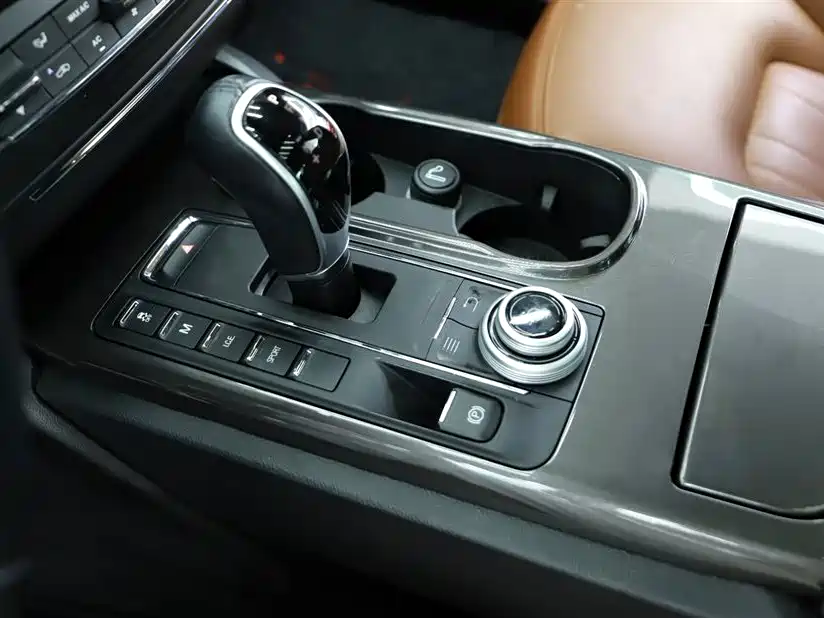 Ghibli 2018 Facelift 3.0T Standard Edition
