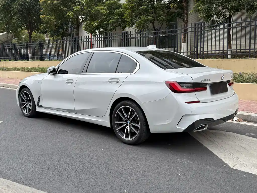 BMW 3 Series 2021 Model Year Facelift 325Li M Sport Package