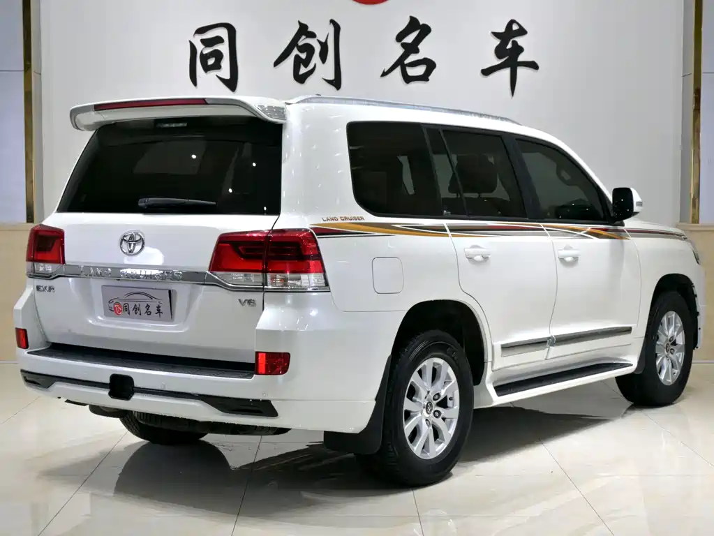 Land Cruiser Prado (Import) 2019 Model 4.0L Middle East Edition