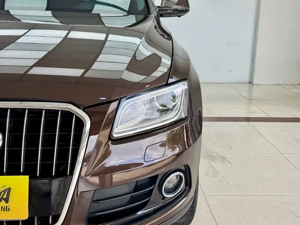 Audi Q5 2017 model 40 TFSI Technology Edition