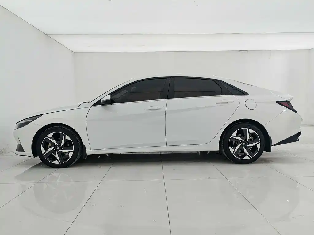 Elantra 2021 1.5L CVT GLX Elite Edition