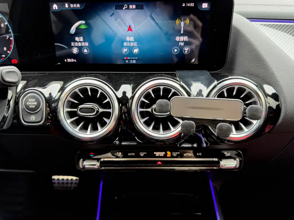 Mercedes-AMG GLA 45 4MATIC+ 2021
