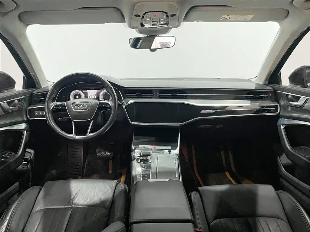 Audi A6L 2019 40 TFSI Luxury Aversion Edition
