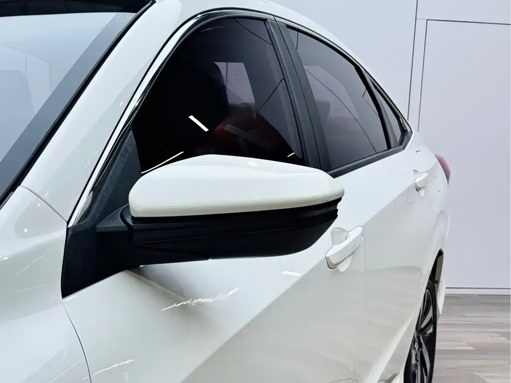 Lincan 2019 180Turbo CVT Luxury Edition National VI