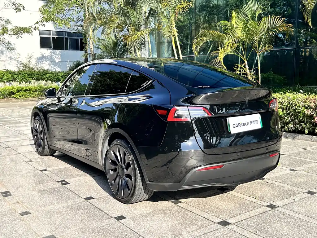 Model Y 2022 Rear-Wheel Drive Edition