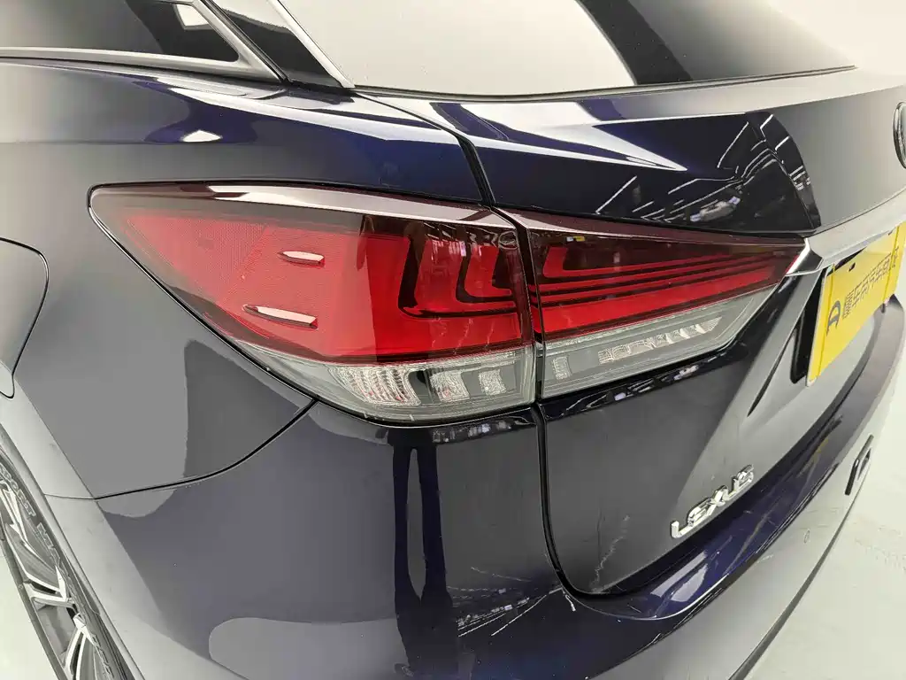 Lexus RX 2020 Facelift 300 4WD Elegant Edition