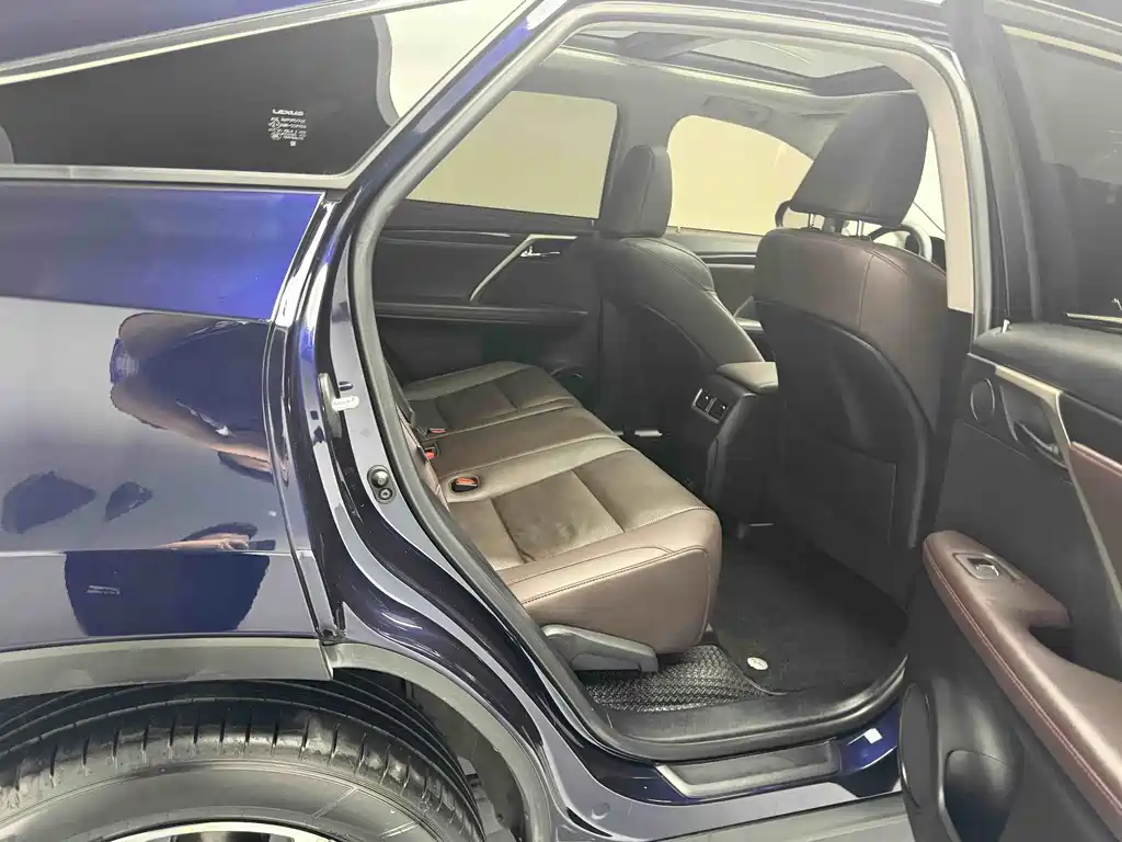 Lexus RX 2020 Facelift 300 4WD Elegant Edition