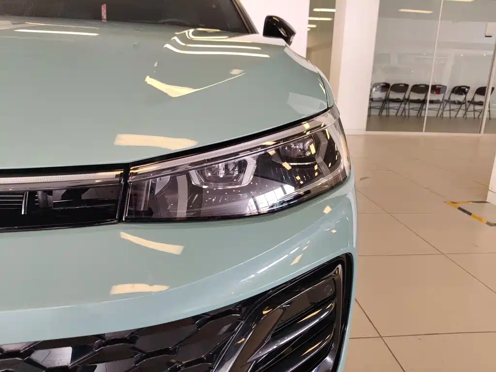 Passat 2025 Pro 380TSI Starry Dragon Honor Edition