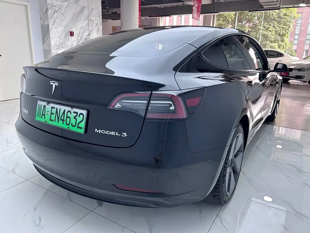 Model 3 Standard Range Rear-Wheel Drive Upgrade 2021