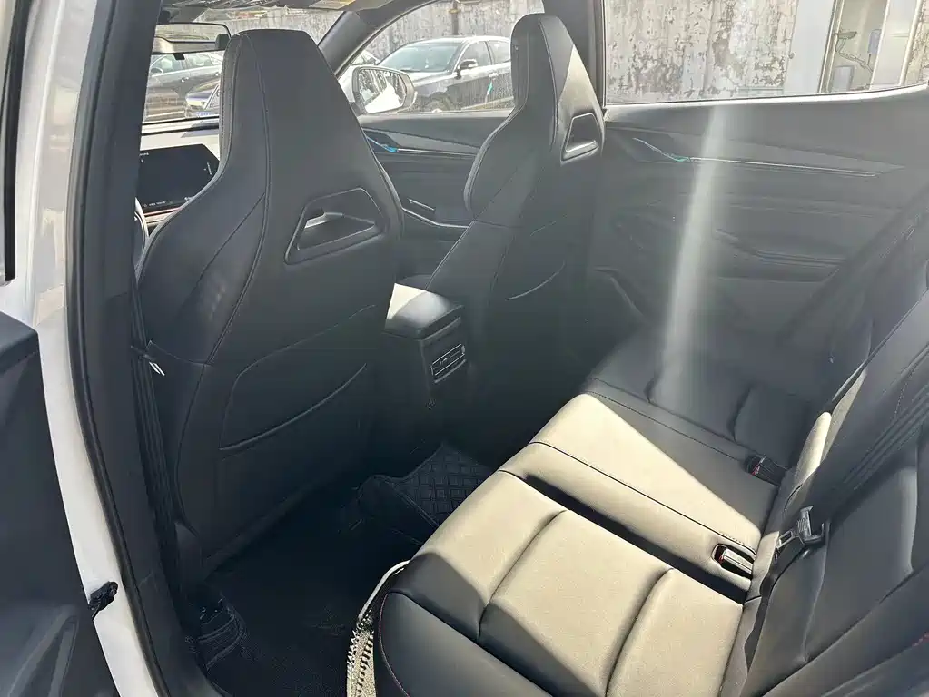 Changan Oushang X5 PLUS 2023 1.5T DCT Lehan Type
